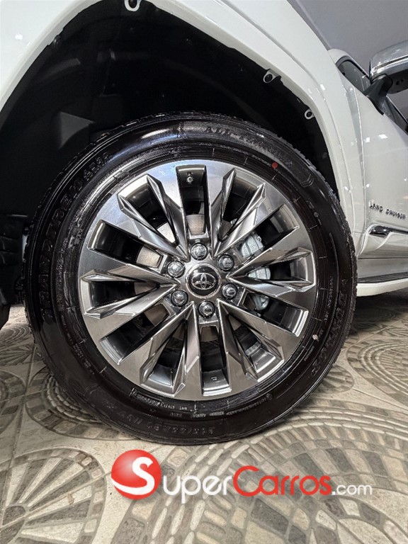 2026 Toyota Land Cruiser 70 ANIVERSARIO — foto 12 / 12