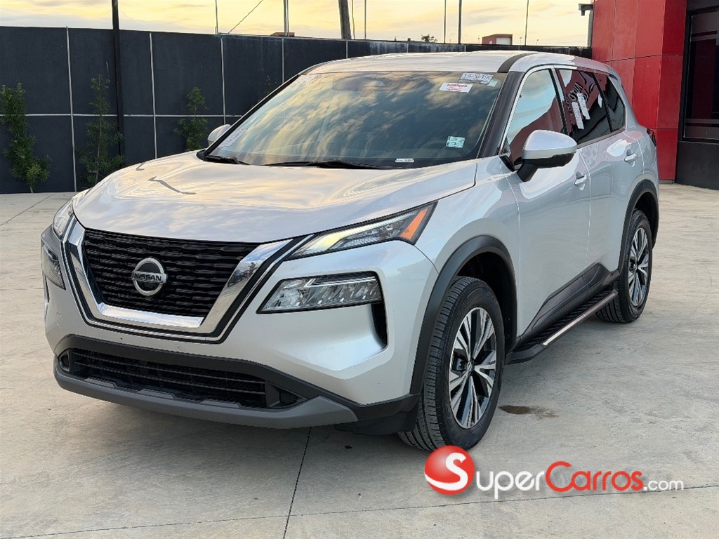 2021 Nissan Rogue SV — foto 2 / 11