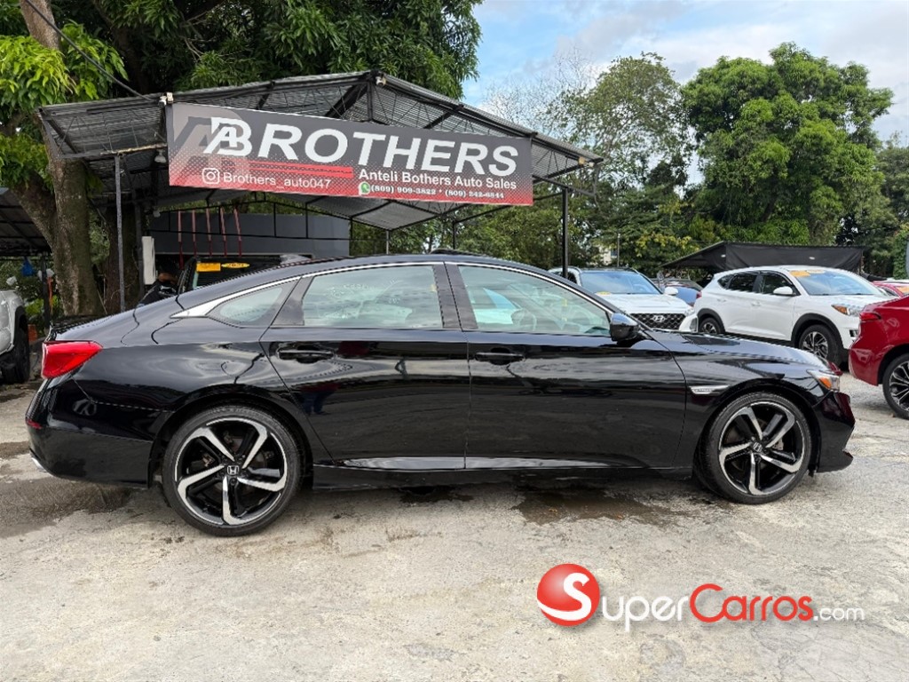 2021 Honda Accord Sport 2.0T — foto 5 / 12