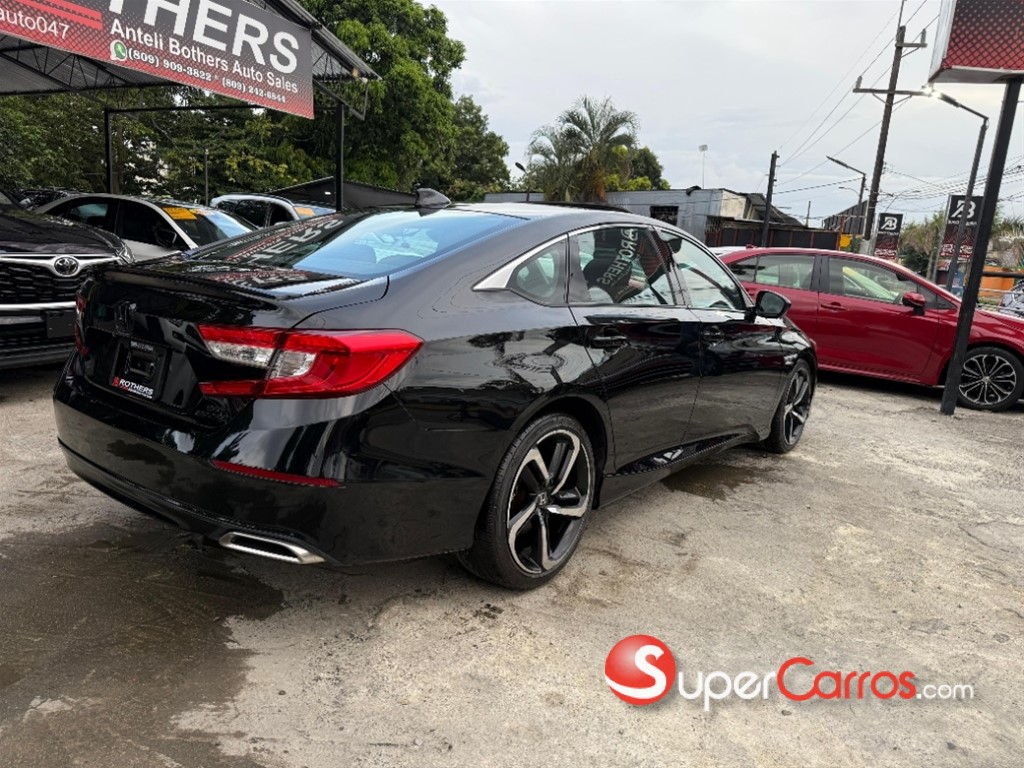 2021 Honda Accord Sport 2.0T — foto 7 / 12