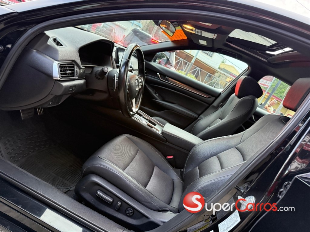 2021 Honda Accord Sport 2.0T — foto 8 / 12