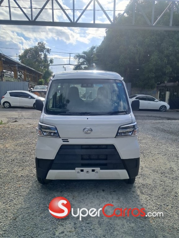 2021 Daihatsu Hijet Minivan — foto 3 / 12