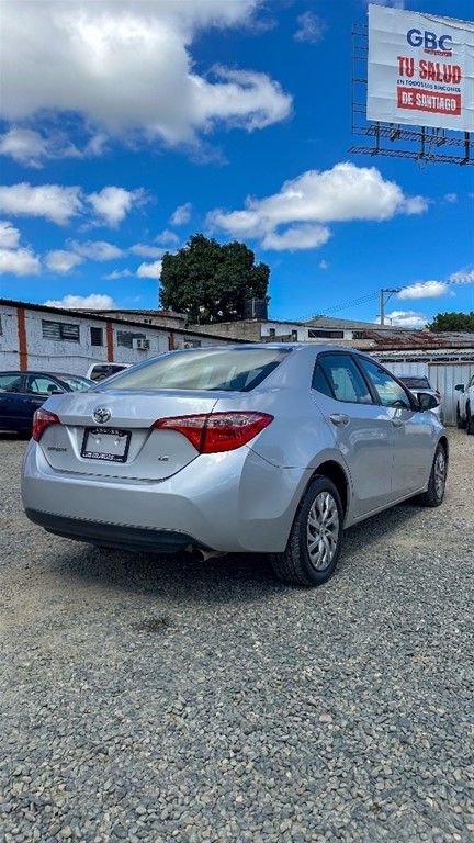 2019 Toyota Corolla — foto 7 / 10