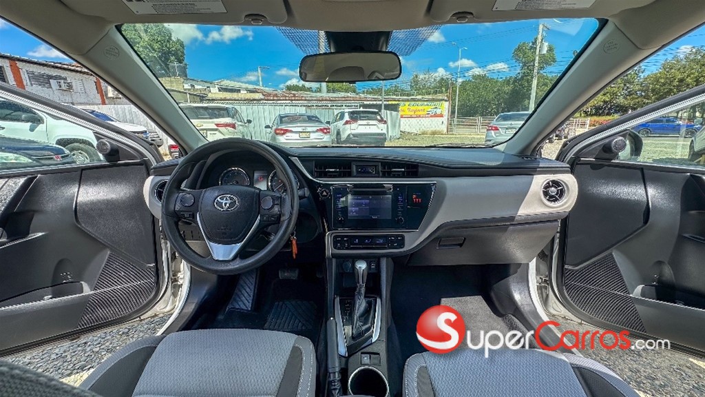 2019 Toyota Corolla — foto 9 / 10