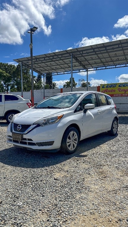 2019 Nissan Versa — foto 3 / 10