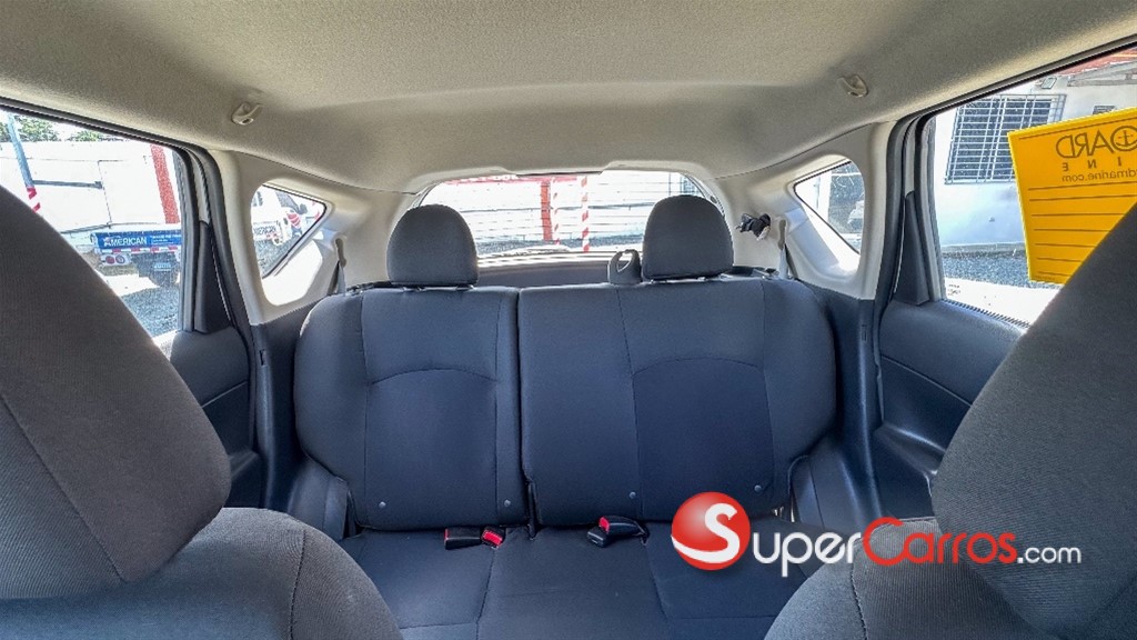 2019 Nissan Versa — foto 9 / 10