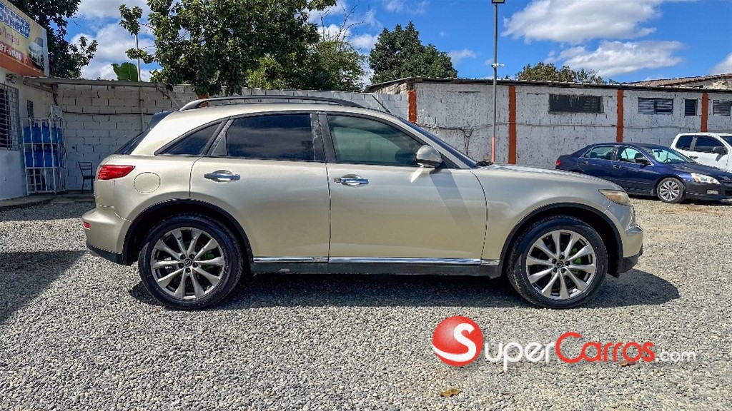 2006 Infiniti FX-35 — foto 4 / 9