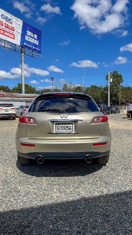 2006 Infiniti FX-35 — foto 6 / 9