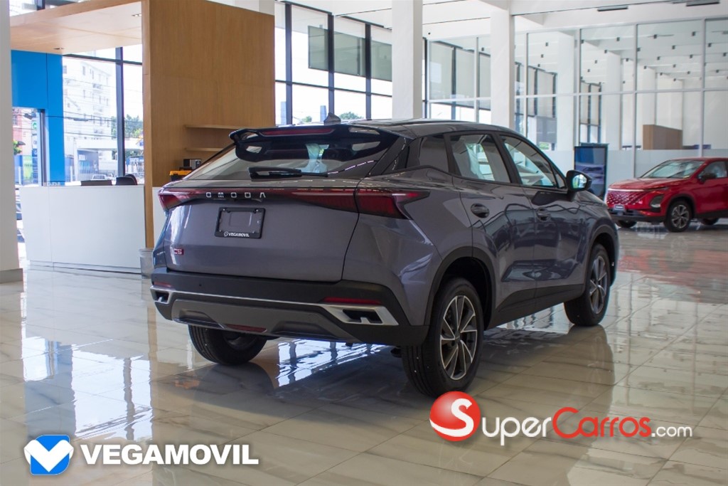 2026 OMODA C5 — foto 3 / 12