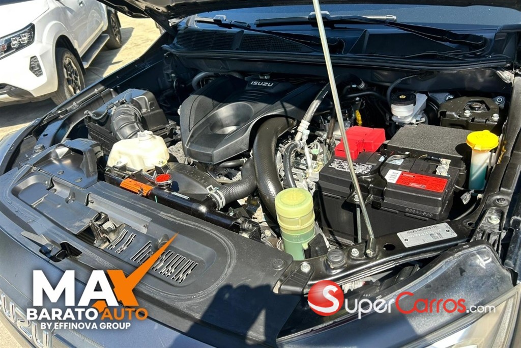 2025 Isuzu DMAX — foto 10 / 11