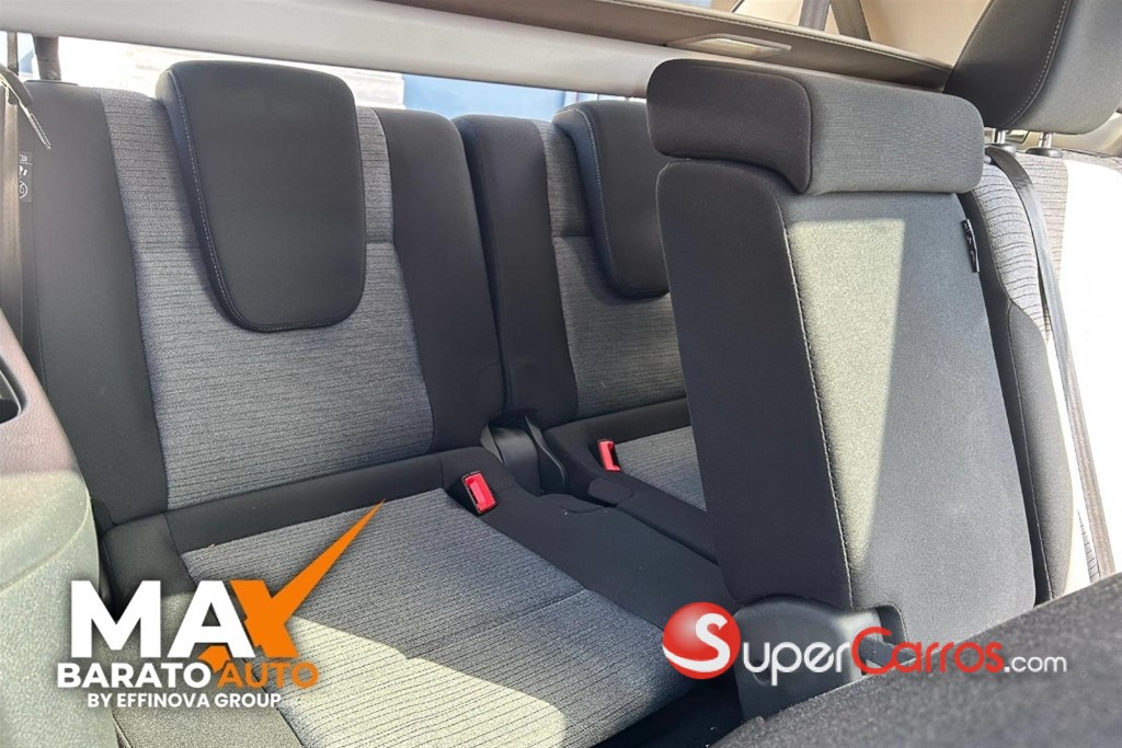 2024 Nissan X-Trail Advance — foto 9 / 12