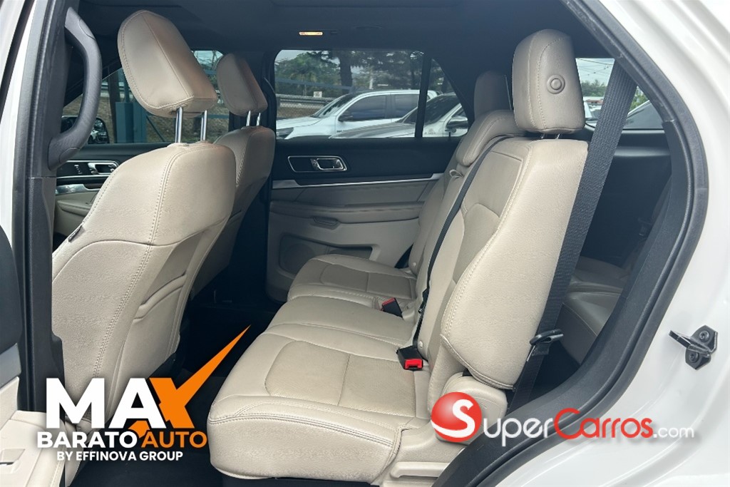 2018 Ford Explorer Limited — foto 9 / 12