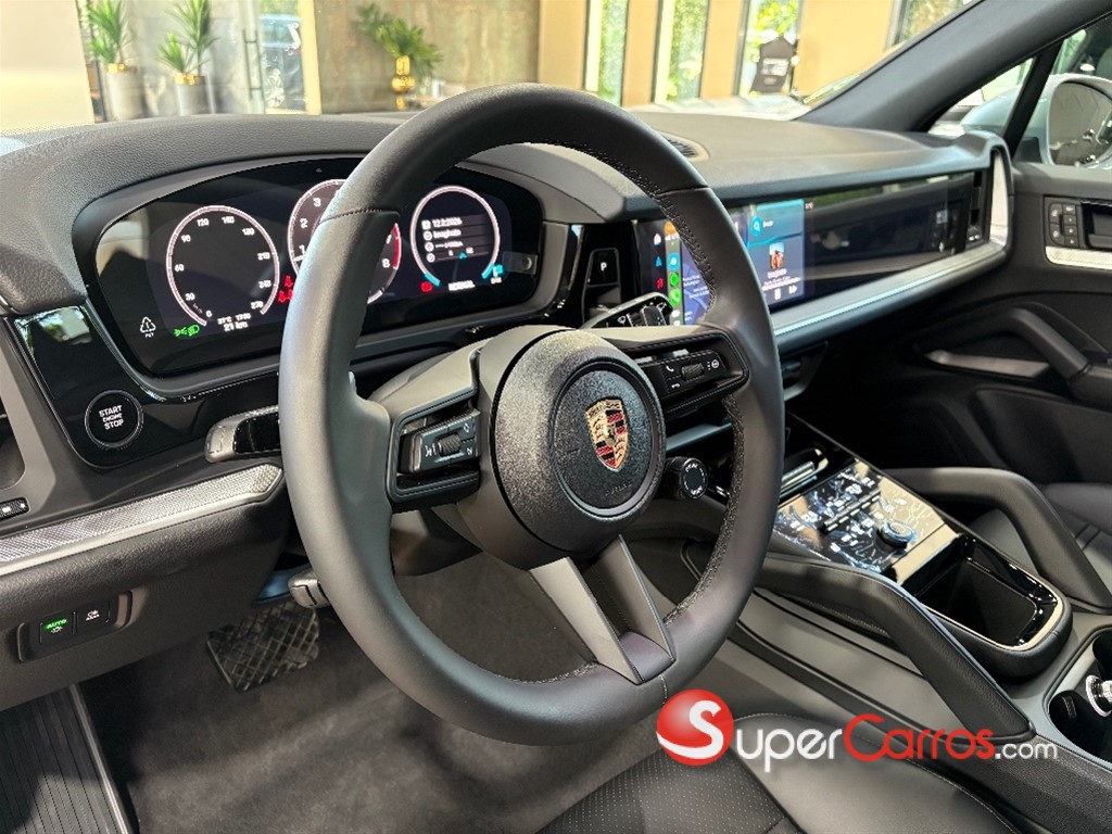 2026 Porsche Cayenne — foto 8 / 10