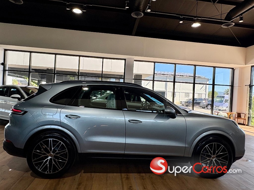 2026 Porsche Cayenne — foto 10 / 10