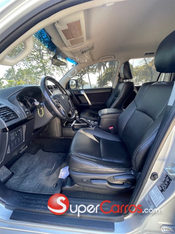 2022 Toyota Land Cruiser Prado TXL — foto 2 / 12