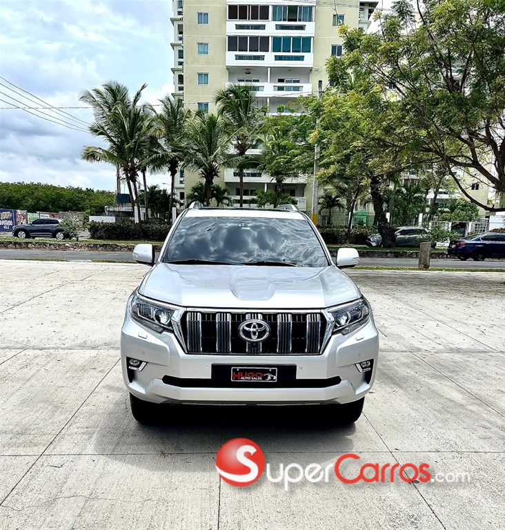 2022 Toyota Land Cruiser Prado TXL — foto 9 / 12