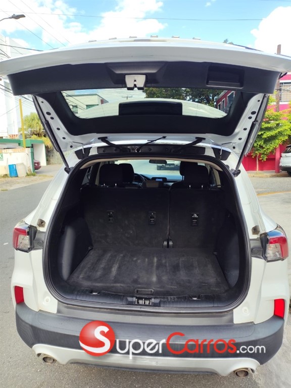 2020 Ford Escape S — foto 5 / 12
