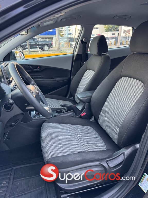 2021 Hyundai KONA — foto 7 / 10