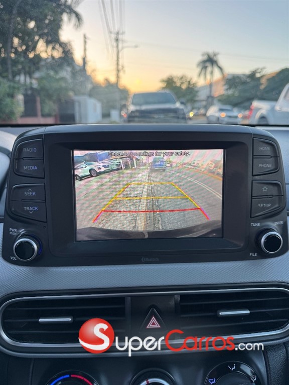 2021 Hyundai KONA — foto 9 / 10