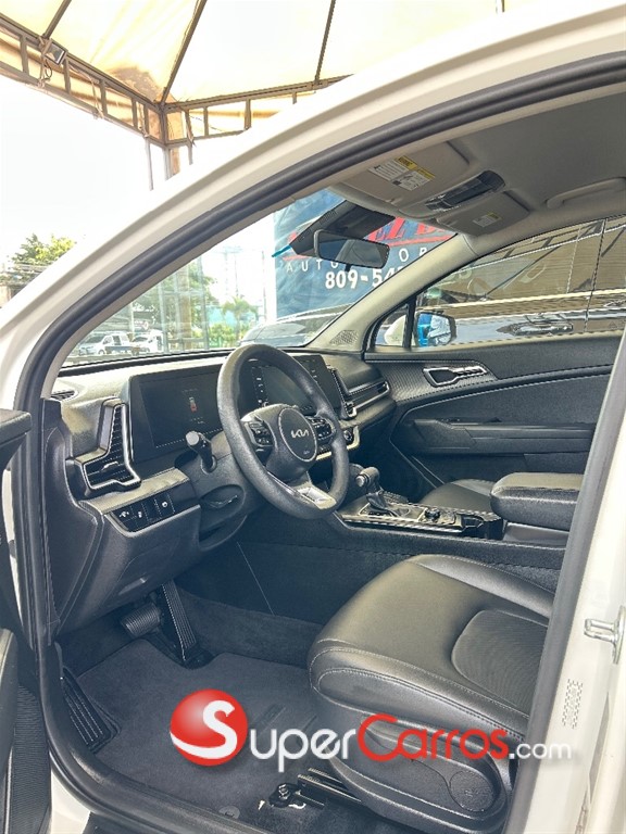 2023 Kia Sportage — foto 8 / 12
