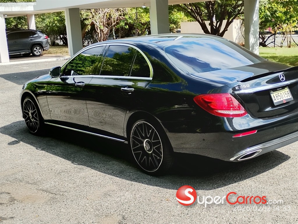 2019 Mercedes-Benz Clase E 350 4 MATIC — foto 4 / 12