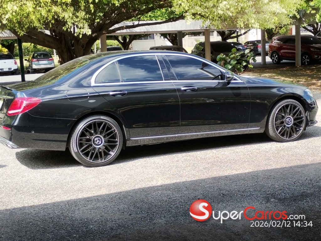 2019 Mercedes-Benz Clase E 350 4 MATIC — foto 7 / 12