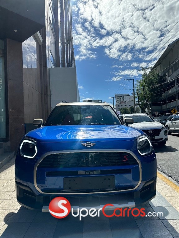 2026 Mini Cooper Countryman S ALL4 — foto 2 / 12