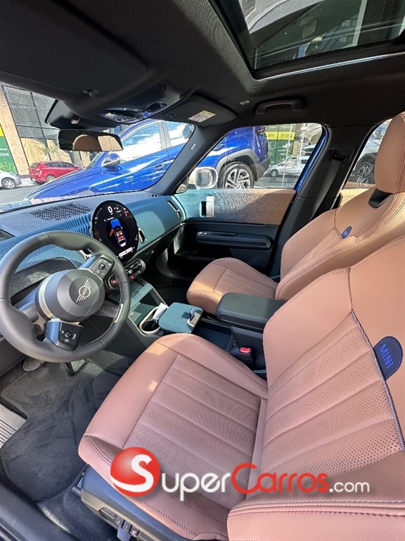 2026 Mini Cooper Countryman S ALL4 — foto 9 / 12