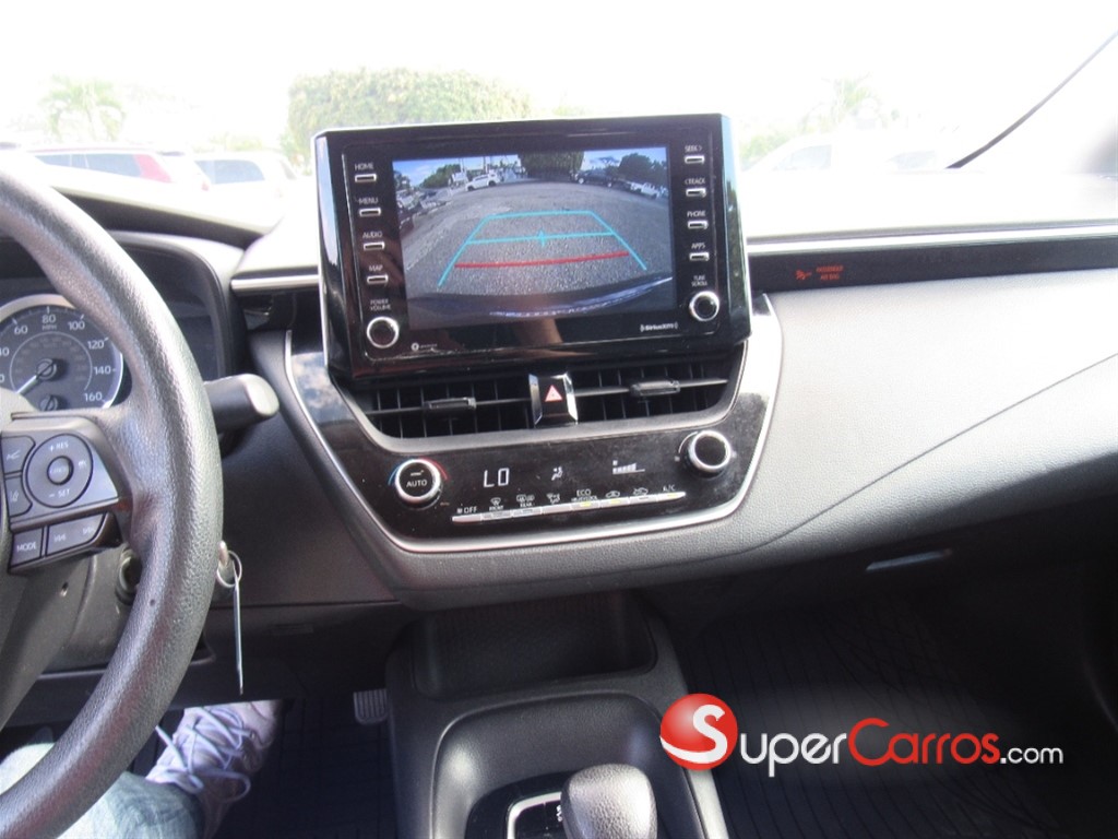 2021 Toyota Corolla LE — foto 8 / 12