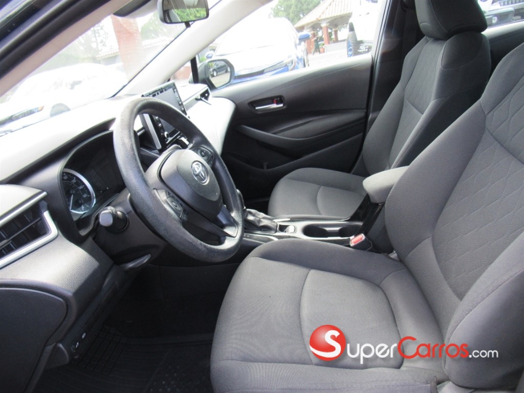 2021 Toyota Corolla LE — foto 9 / 12