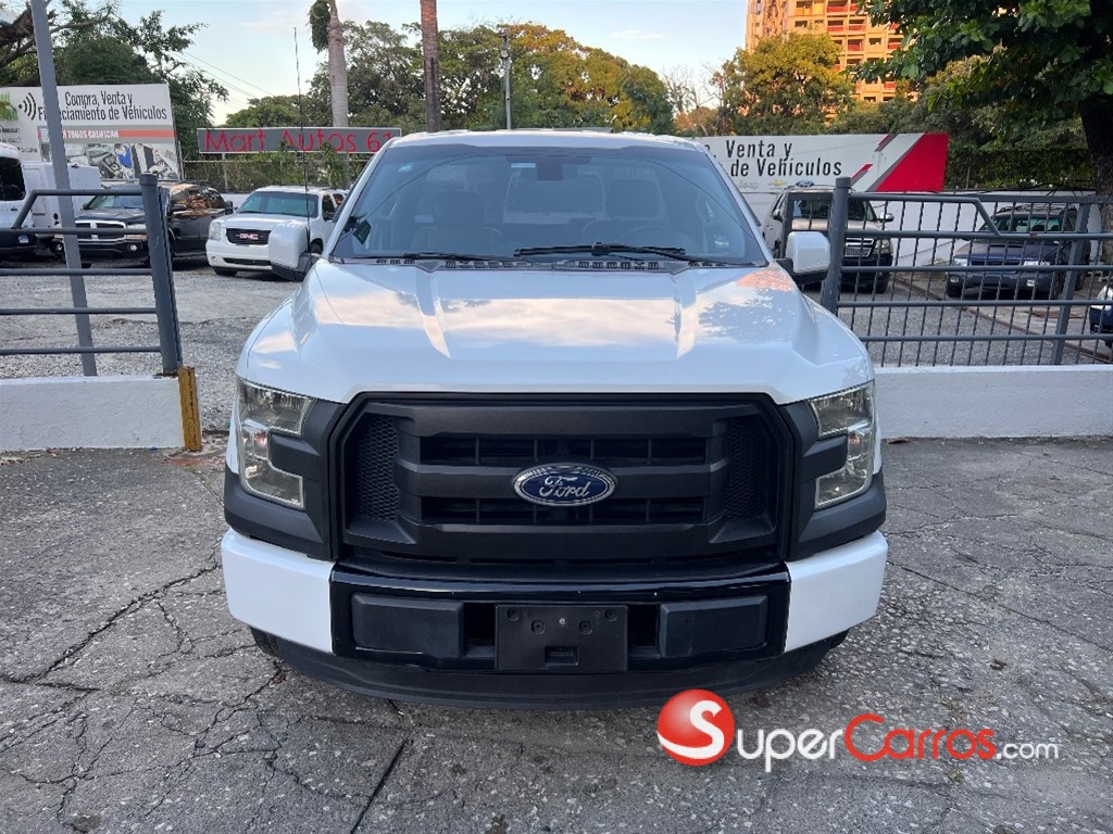 2017 Ford F 150 XL — foto 2 / 11