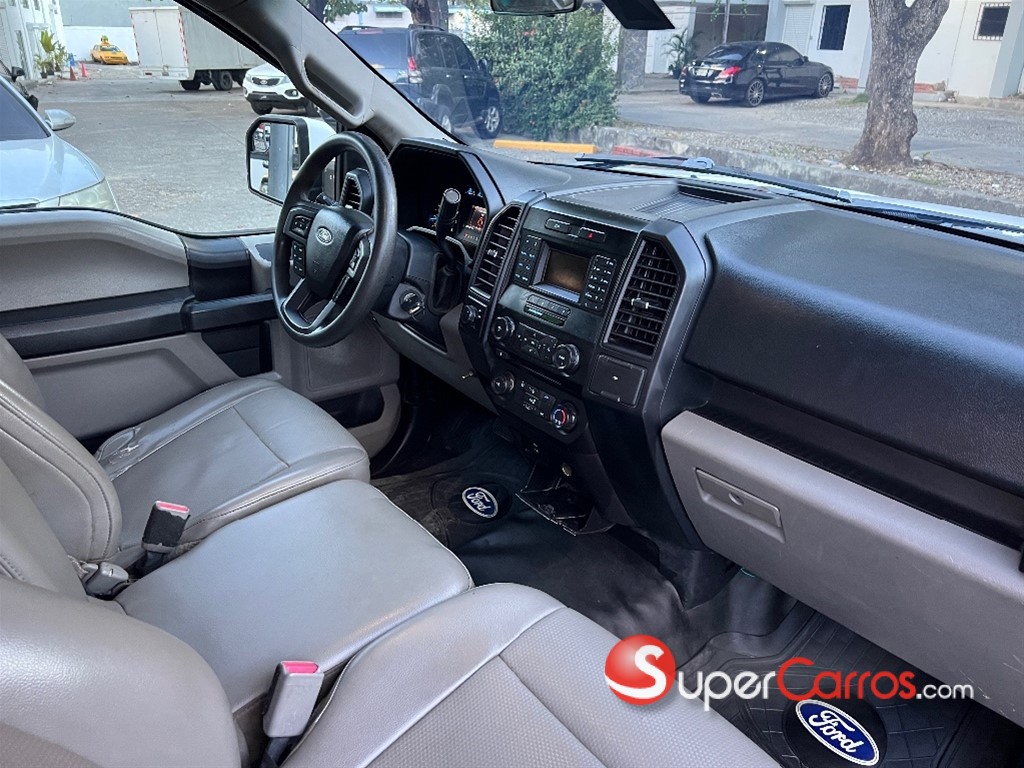 2017 Ford F 150 XL — foto 10 / 11