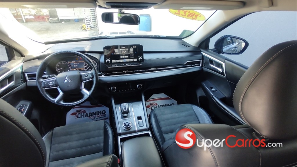 2022 Mitsubishi Motors Outlander SE — foto 4 / 12