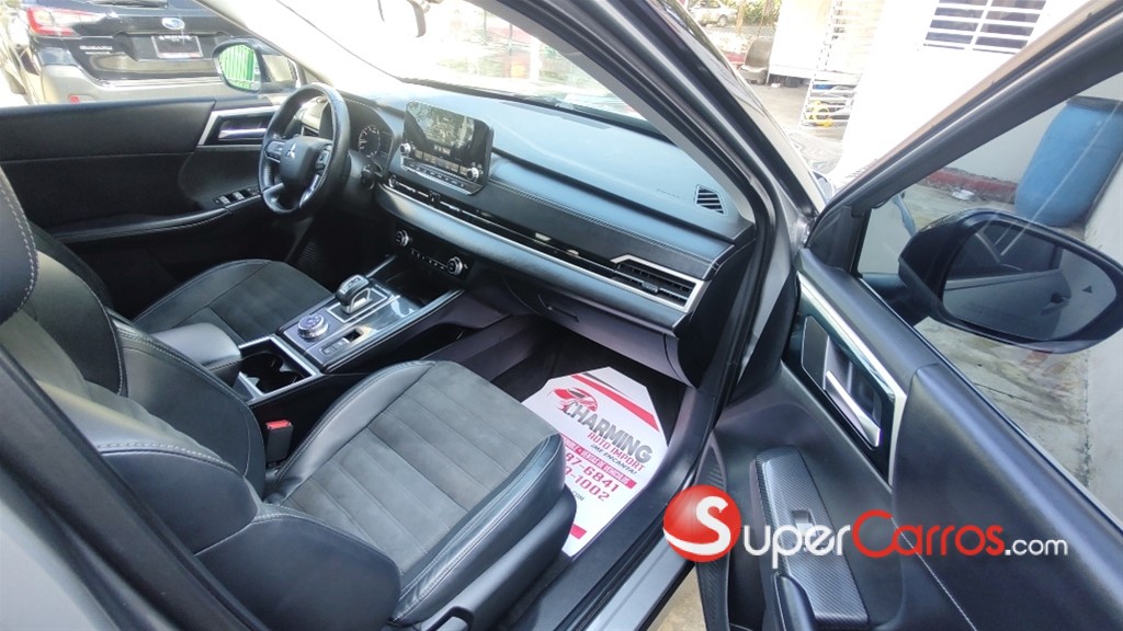2022 Mitsubishi Motors Outlander SE — foto 5 / 12