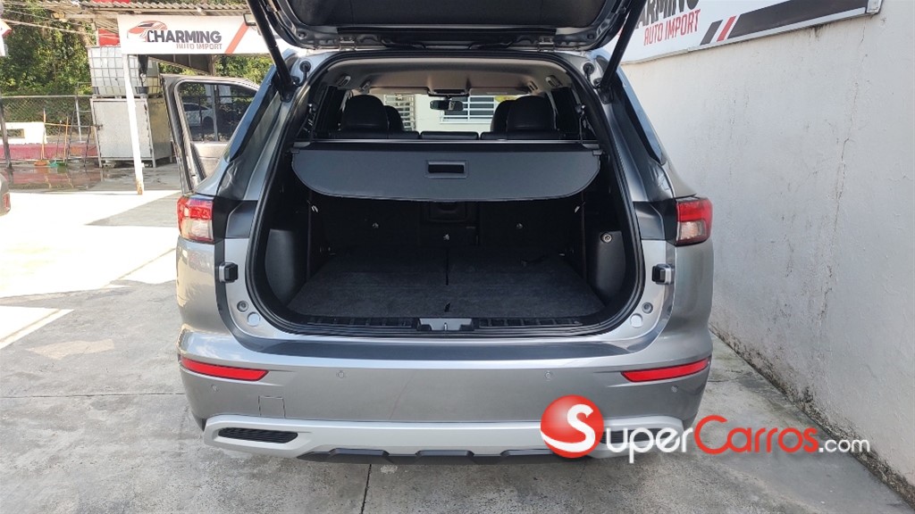 2022 Mitsubishi Motors Outlander SE — foto 7 / 12