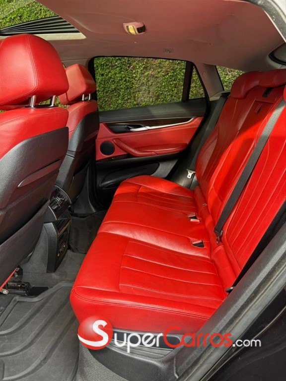 2015 BMW X 6 — foto 9 / 12