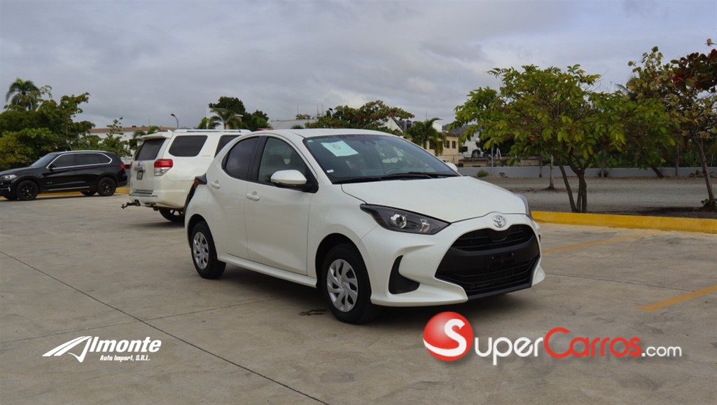 2020 Toyota Yaris — foto 4 / 9