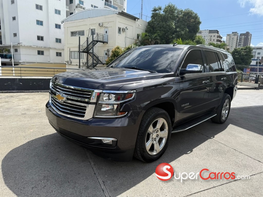2016 Chevrolet Tahoe LTZ — foto 7 / 10