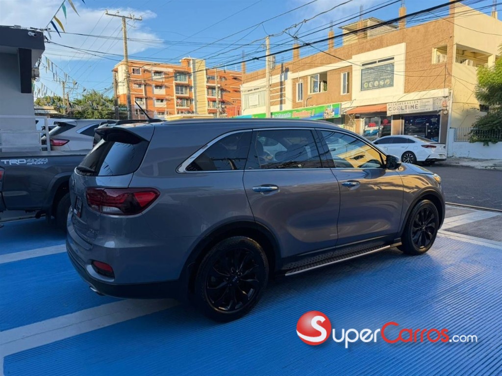 2020 Kia Sorento EX — foto 3 / 12