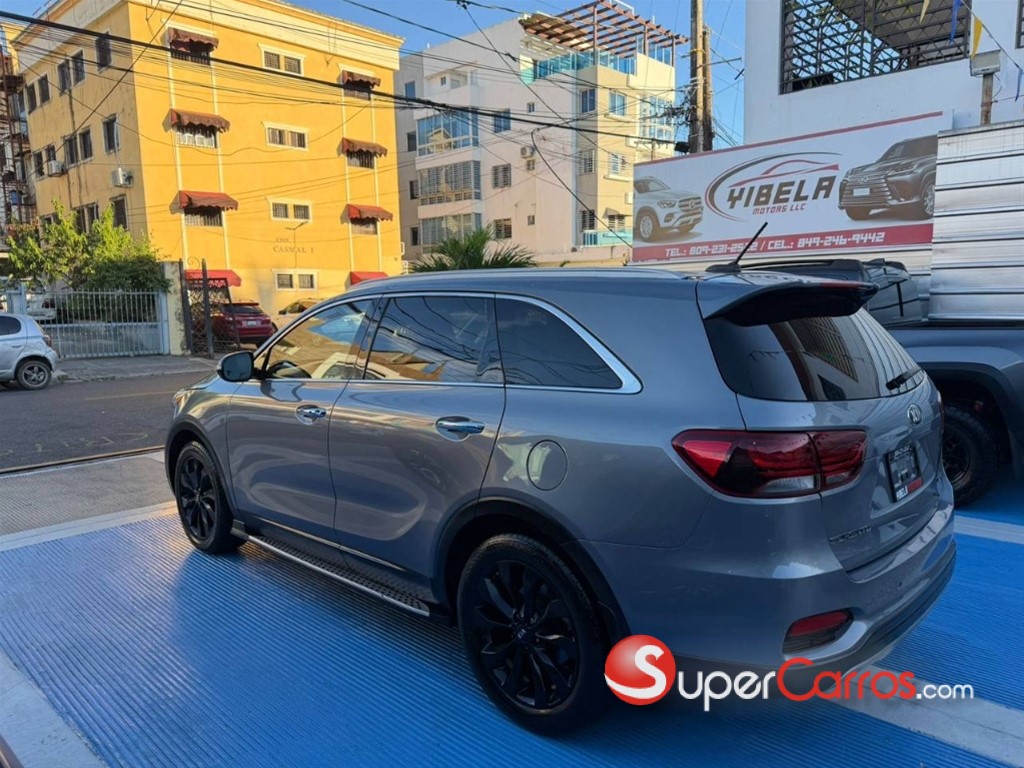 2020 Kia Sorento EX — foto 4 / 12