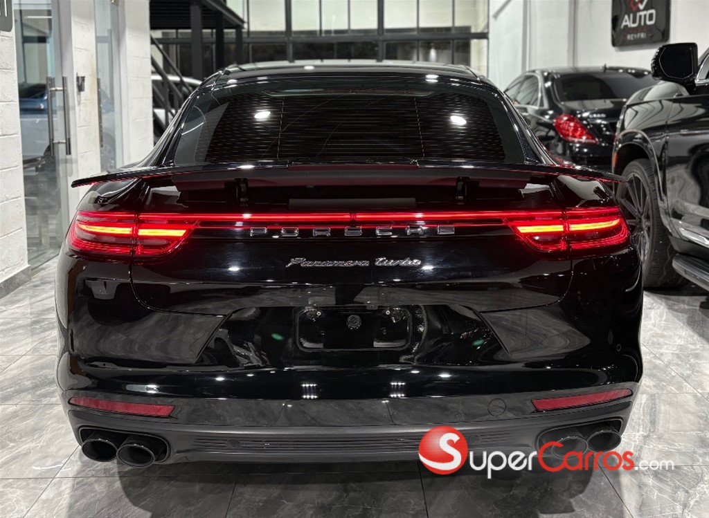 2018 Porsche Panamera Turbo S — foto 4 / 12