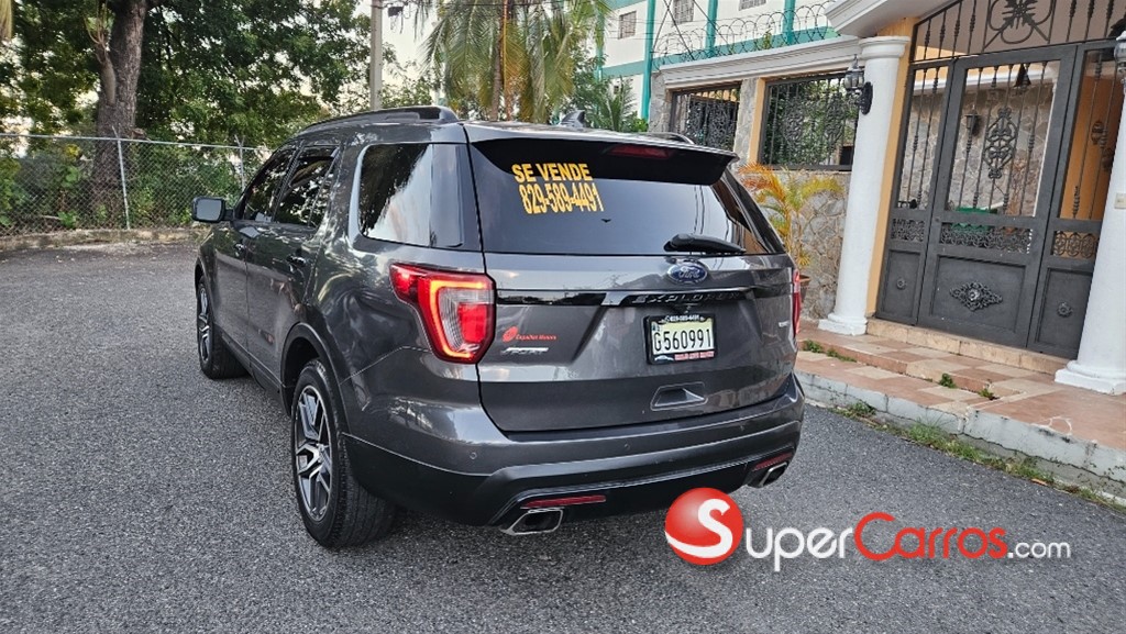 2016 Ford Explorer Sport