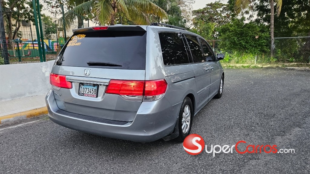 2010 Honda Odyssey EXL — foto 4 / 10