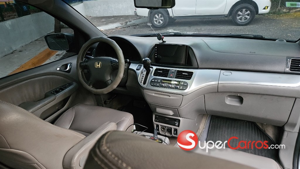 2010 Honda Odyssey EXL — foto 8 / 10