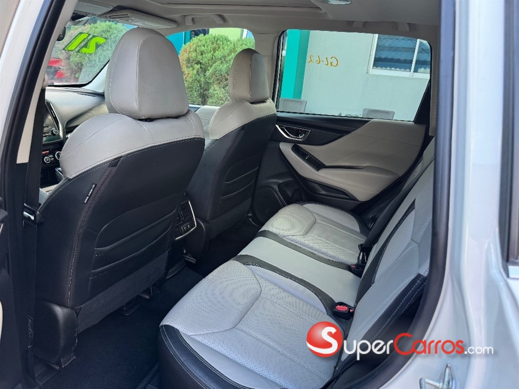 2021 Subaru Forester Limited — foto 9 / 11
