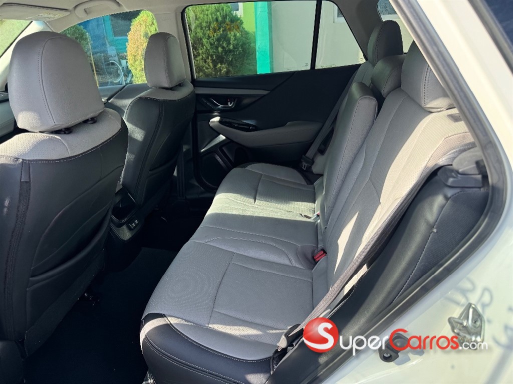 2020 Subaru Outback Premium — foto 11 / 12