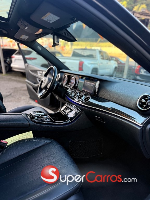 2017 Mercedes-Benz Clase E 300 — foto 6 / 12