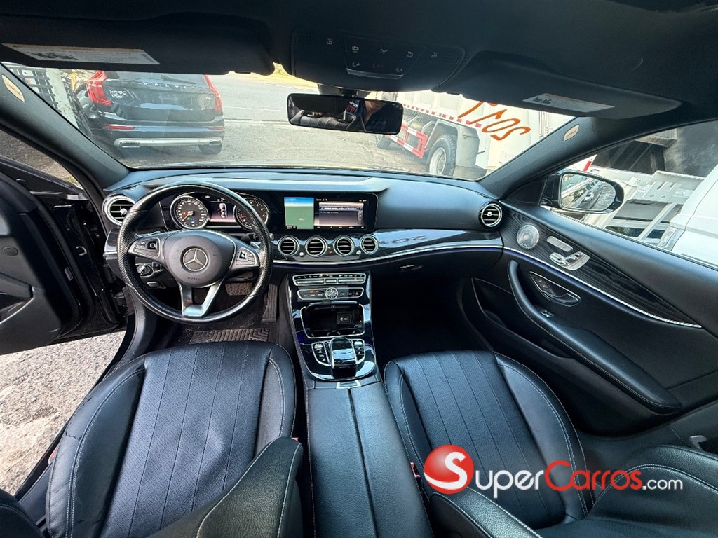 2017 Mercedes-Benz Clase E 300 — foto 7 / 12