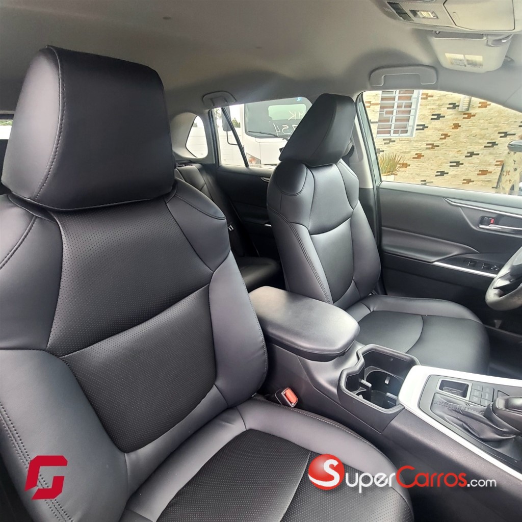 2022 Toyota RAV4 XLE — foto 3 / 10