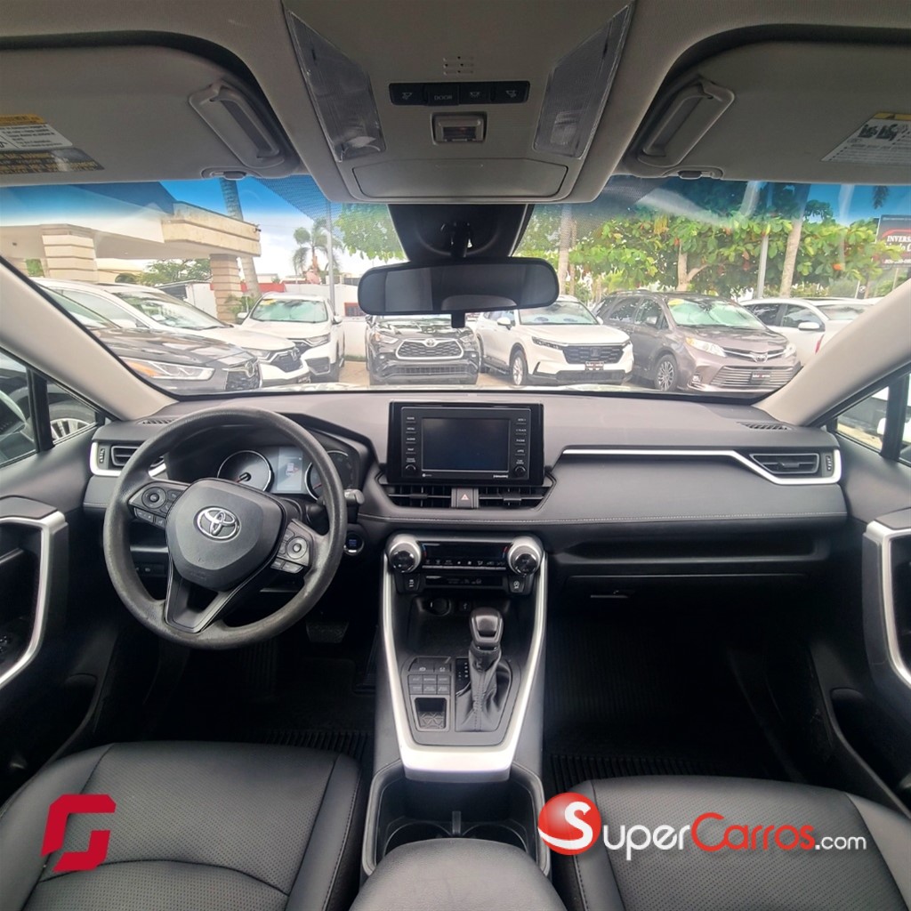 2022 Toyota RAV4 XLE — foto 4 / 10